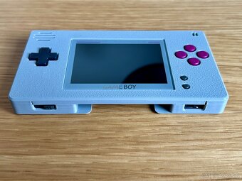 Game boy Macro - 2
