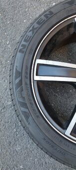 Predám sadu diskov na letných pneumatikách Nexen 215/50R17 - 2