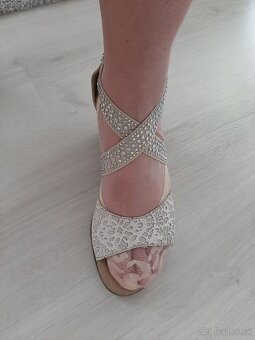 Rieker elegantné sandále vel.38 - 2