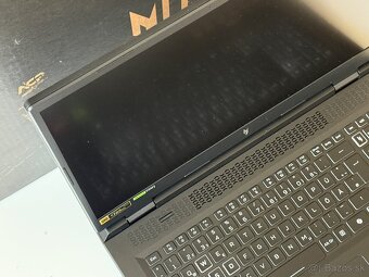 Acer Nitro 17/ RTX 4060, 32gb ram, 1TB / Čisto nový / Záruka - 2