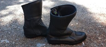 Cizmy na moto vysoke , cierne zn CORE - 2