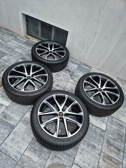 Cupra R19 245/40 - 2