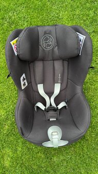 Autosedačka Cybex Sirona Z i-Size so základňou - 2