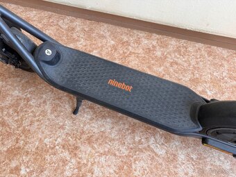Segway Kickscooter F2 - 2