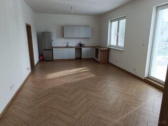 4 izbový izbový RD v Čenkovciach na prenájom. - 2