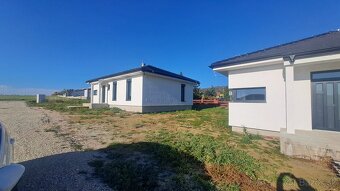 REZERVOVANÉ 4 . izb. Rodinný dom Nitra - Štitáre - 2