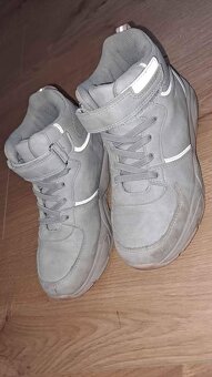 Vyvýšené Baťa tenisky veľ. 35 - 2