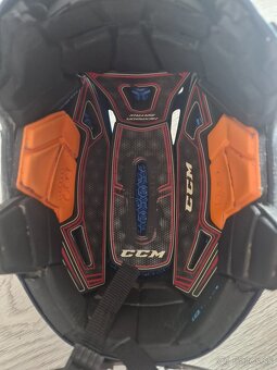 Prilba na hokej CCM veľ. S - 2