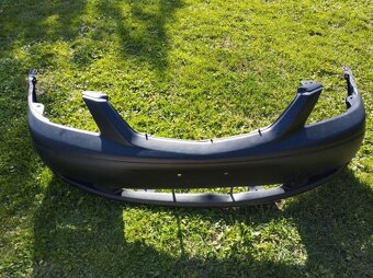 MAZDA MPV II přední nárazník - 2