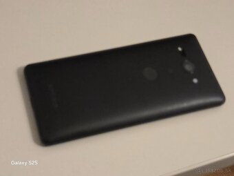 SONY Xperia XZ2 compact - 2