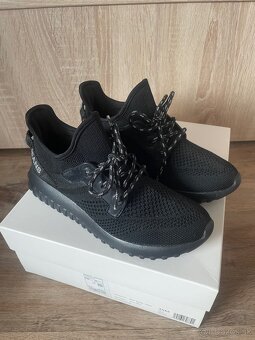 Dievčenské tenisky vel.35 - 2