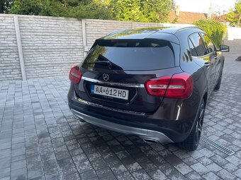 Mercedes GLA - 2
