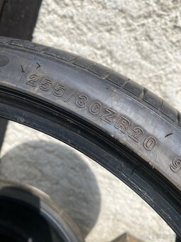255/30 R20” - 2