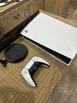Predám hernú konzolu PS5 1TB digitál edition - 2