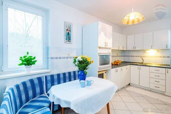REZERVOVANÉ Rodinný dom 5-izb. 288m2 Kanianka neďaleko - 2