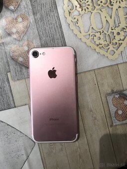 iPhone 7 - 2