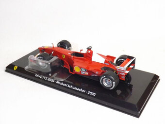 Ferrari F1 2000 M. Schumacher 1:24 - 2