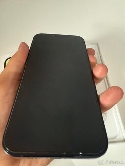 Predám iPhone 14plus - 2
