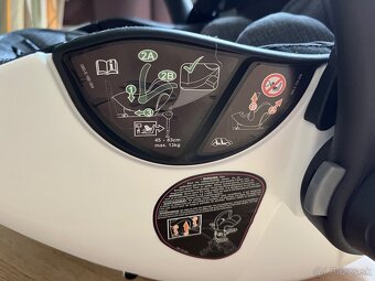 Vajíčko KIDDY Evoluna i-size 2 + Isofix základňa 40-83 cm - 2