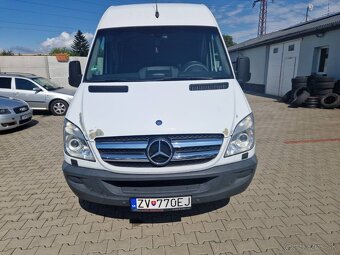 Predám Mercedes-Benz Sprinter 318 CDI 135 KW Automat - 2
