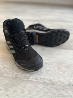 Detské topanky Adidas Terrex Gore-tex - 2