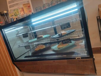 Chladiaca vitrína - 2