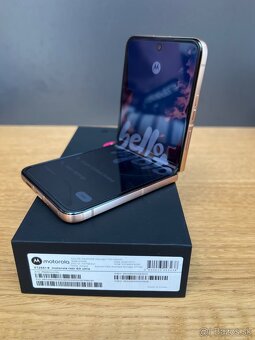 Predám MOTO RAZR 60 ULTRA 16GB/512GB, TOP stav, ZARUKA - 2