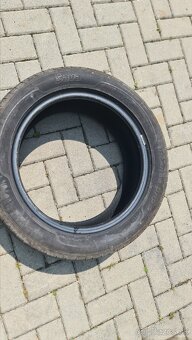 Na predaj 1ks  Sava Intensa 2HP 215/55 R17 - 2