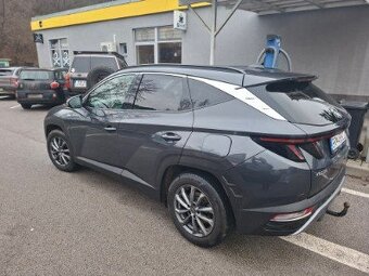 Hyundai Tuscon 1,6 benzín 4x4 - 2