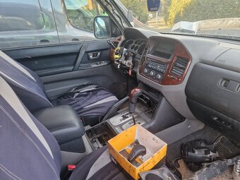 Pajero 3.2 DI-D,s ŠPZ,dočasne odhlásený - 2