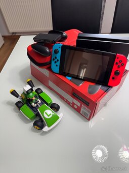 Nintendo switch + príslušenstvo - 2