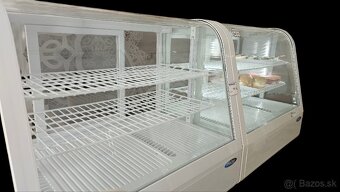 Chladiaca vitrína biela - 2