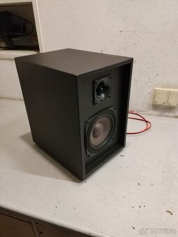 Reproduktor Tesla - 2