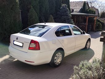 Škoda Octavia 2.0 TDI Elegance - 2
