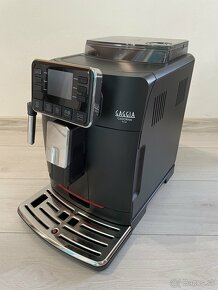 Automatický kávovar Gaggia - 2