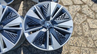 5x112 R17 --- ŠKODA KAROQ - 2