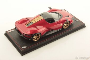 Ferrari Daytona SP3 | MR Collection 1/18 - 2