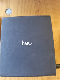 Predám Router MikroTik hAP + anténa Greenpacket - 2