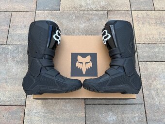 Fox motion klbove cizmy black 44,5 - 2