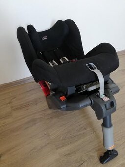Autosedacka Britax Romer Safefix Plus 9-18kg - 2