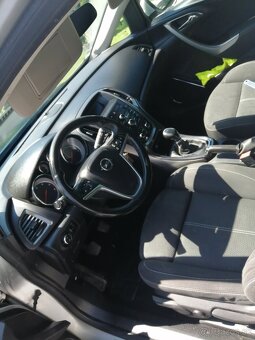 Opel Astra - 2