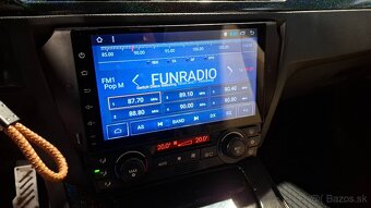 Autorádio BMW e90 XTRONS PD9790BL - 2