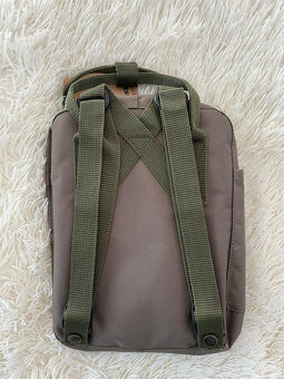Batoh Fjällräven Kanken military zelený 7L - 2