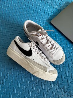 Nike blazer tenisky na platforme - 2