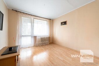 REZERVOVANÝ Na predaj, 2 izbový byt s balkónom - 2