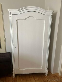 Biele drevené Skrine (2 kusy) - 2