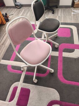 stolicka Ikea - 2