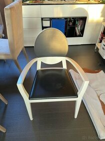 Predám 6ks talianskych stoličiek z masívneho dreva + nábytok - 2