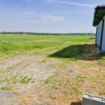 Pozemok pre RD/ 516 m2 a 518 m2 v obci Borský Svätý Jur. - 2