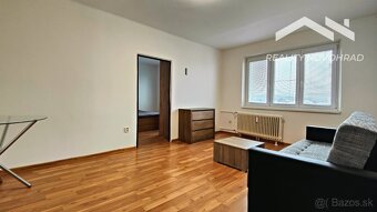 Štýlový 2-izb. byt s balkónom v absolútnom centre Lučenca - 2